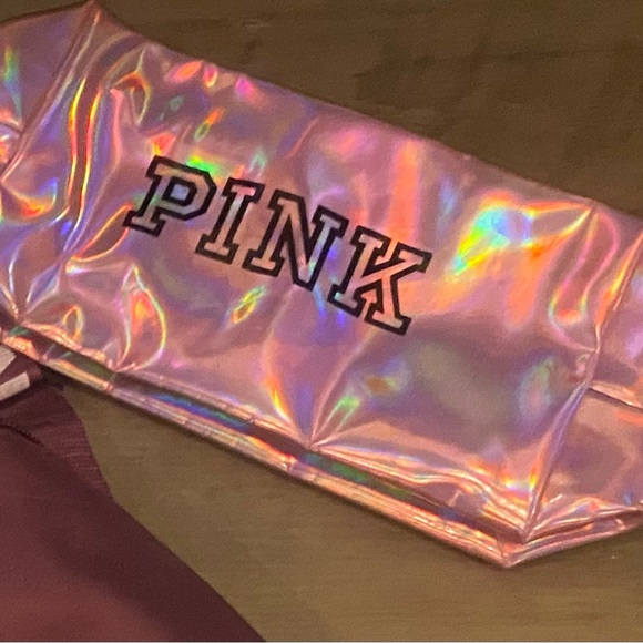 New Women’s duffle bag & makeup bag - Picture 3 of 7